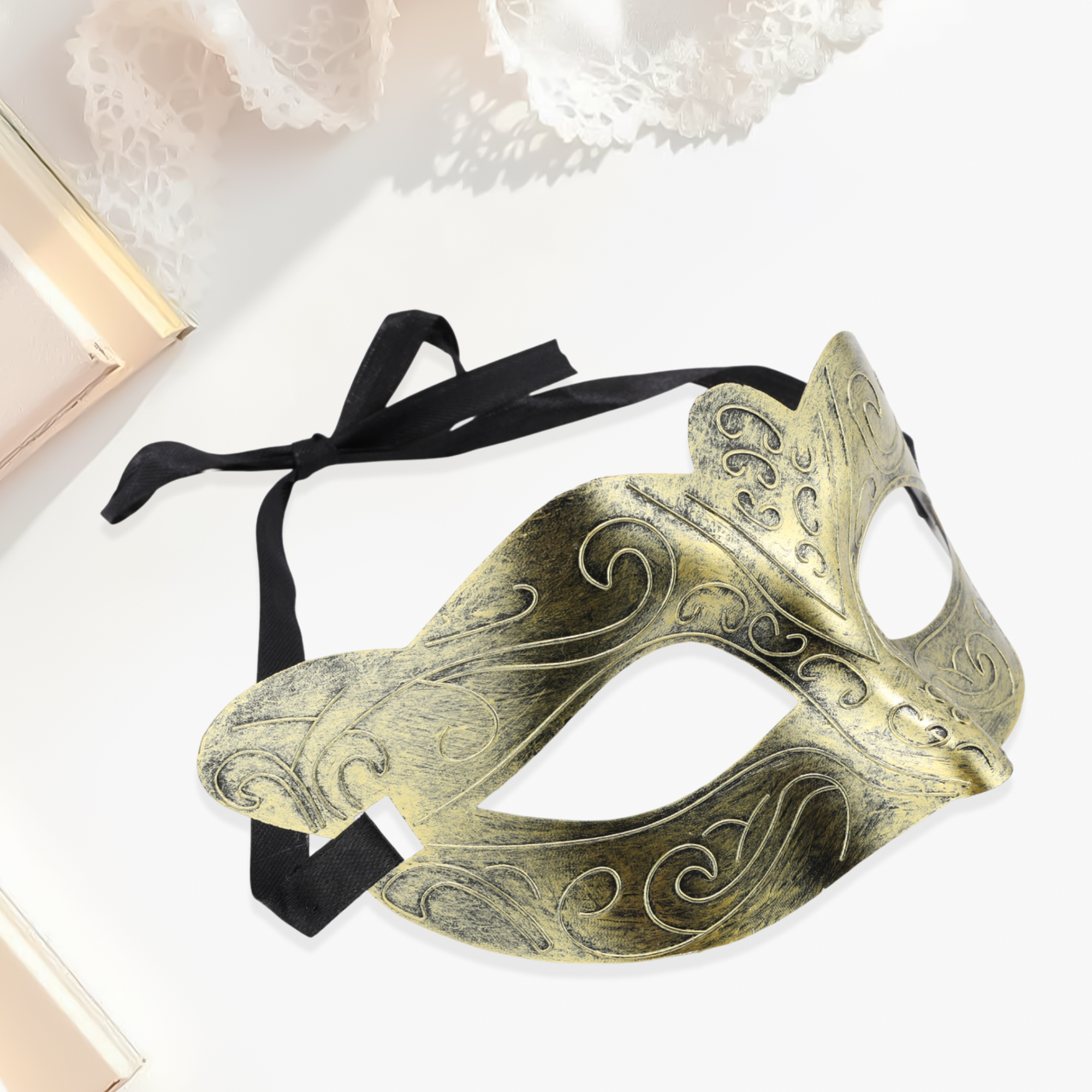 Unique Bargains 1 Pack Elegant Half-face Party Mask Gold Pattern 1