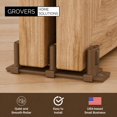 thumbnail image 2 of Guía de piso para puerta corrediza de clóset Grovers de 3 rodillos, color marrón, 2 of 4