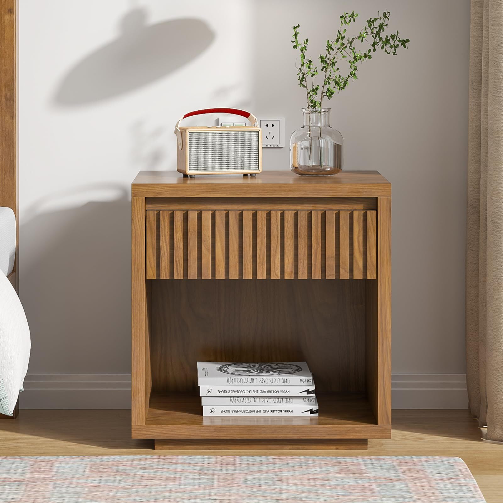 Fluted Nightstand with Drawer Storage, Mid Century Bedside End Table for Bedroom, Walnut, 1 pcs
