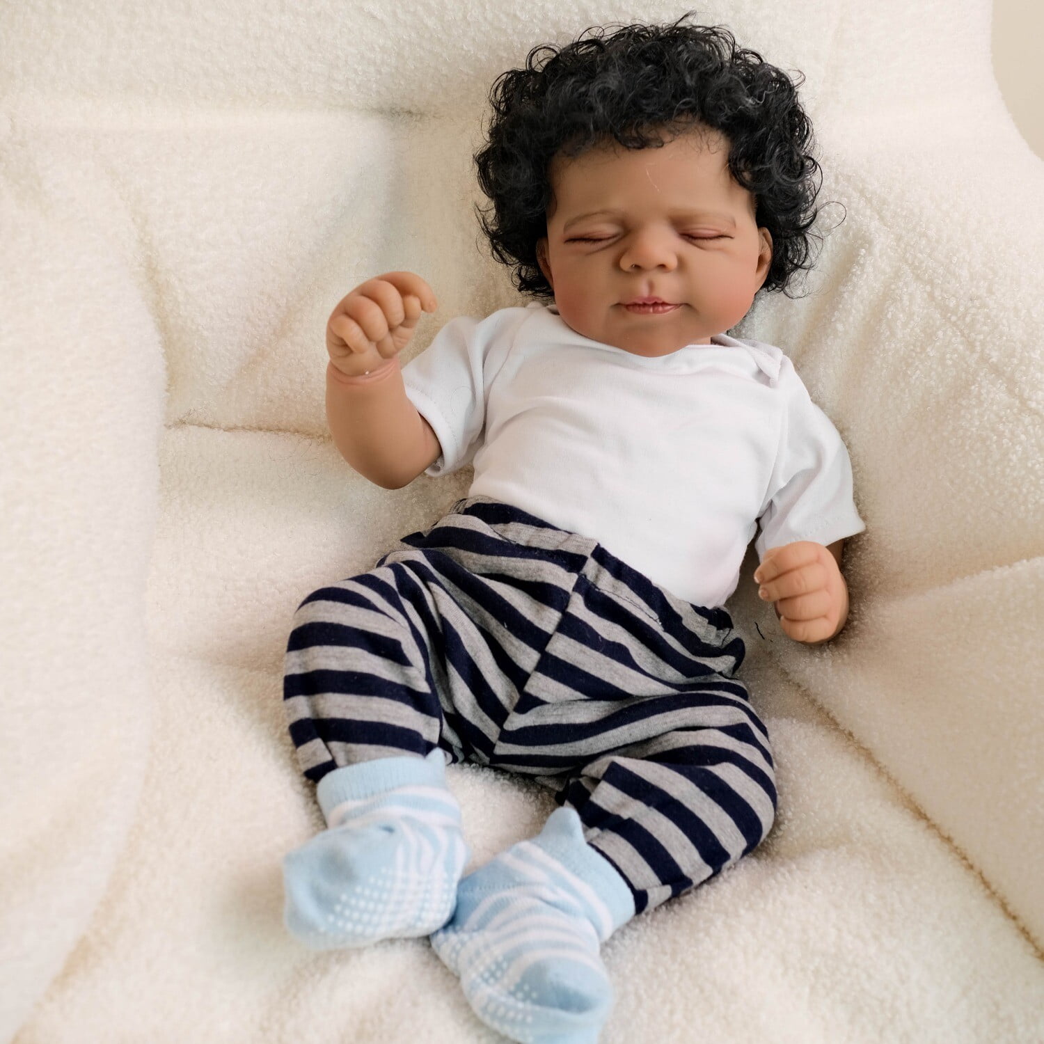 Realistic Reborn Baby Dolls Black Boy - Sleeping 18 inch Real Life Newborn African American Handmade Doll Gift Box for Kids Age 3+