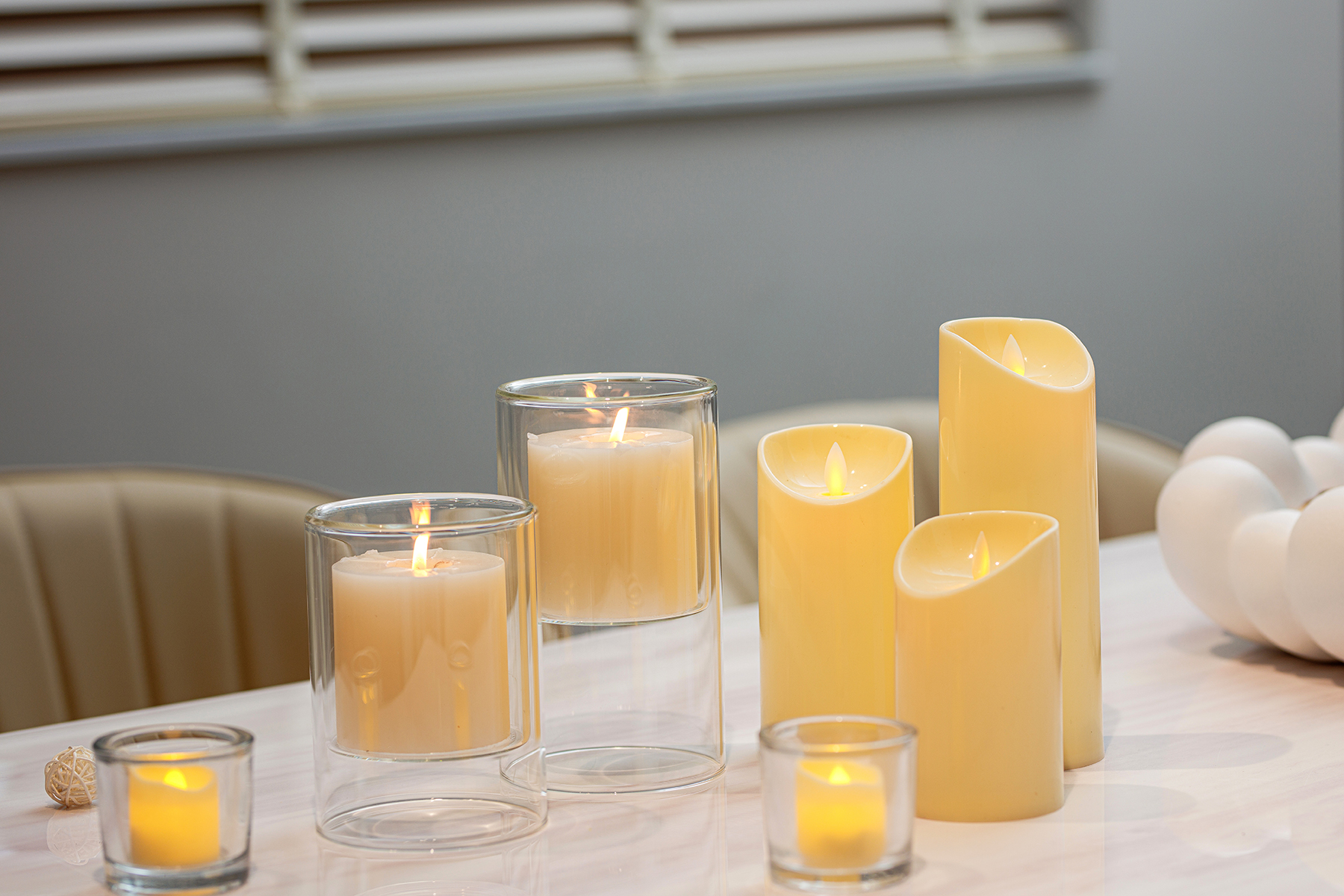 Mainstays Clear Floating Glass Home Candle Holder Medium