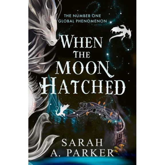 Pre-Owned When the Moon Hatched: The #1 SUNDAY TIMES bestselling fantasy romance sensation: Book 1 (The Moonfall Series) Paperback