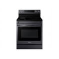 thumbnail image 3 of Samsung NE63A6711SG - Range - freestanding - Wi-Fi - width: 29.9 in - depth: 28.7 in - height: 46.5 in - with self-cleaning - black stainless steel, 3 of 11