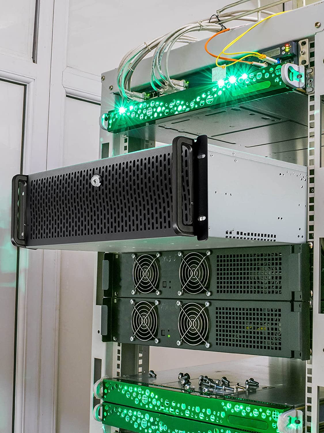 Rosewill RSV-L4412U 4U Server Chassis Rackmount Case | 12x 3.5 HDD Bays