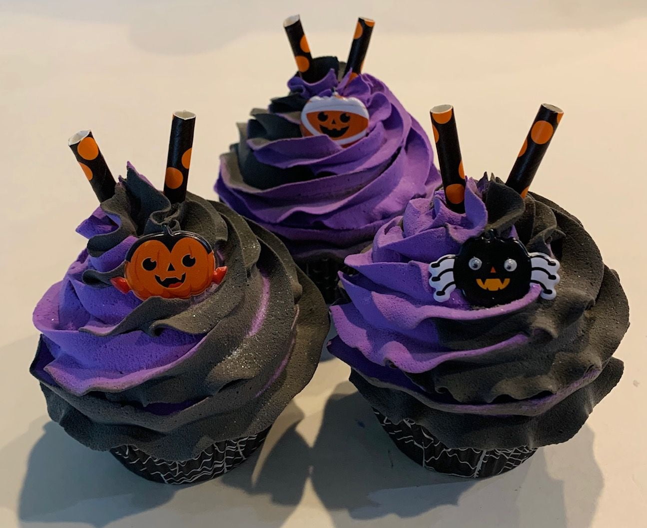 Fake Halloween Cupcakes Purple & Black Prop Set of 3 ...