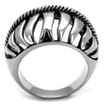 thumbnail image 3 of Anillo Color Plata Para Hombres de Acero Inoxidable Divisiones, 3 of 4