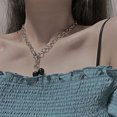 thumbnail image 4 of Collar creativo de cereza negra estilo hip-hop con cadena para clavícula y colgante para el cuello., 4 of 5