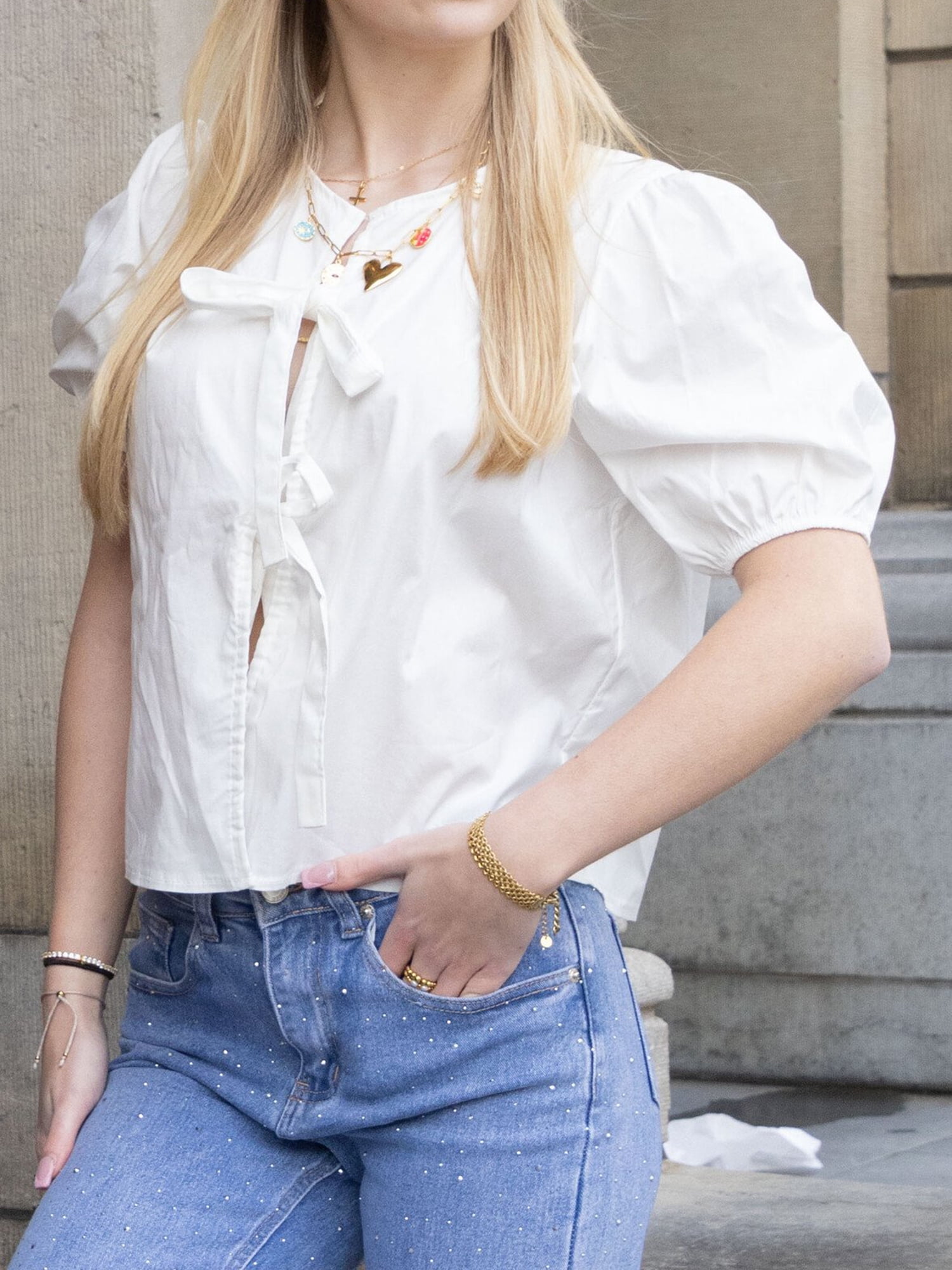 white ruffle hem top