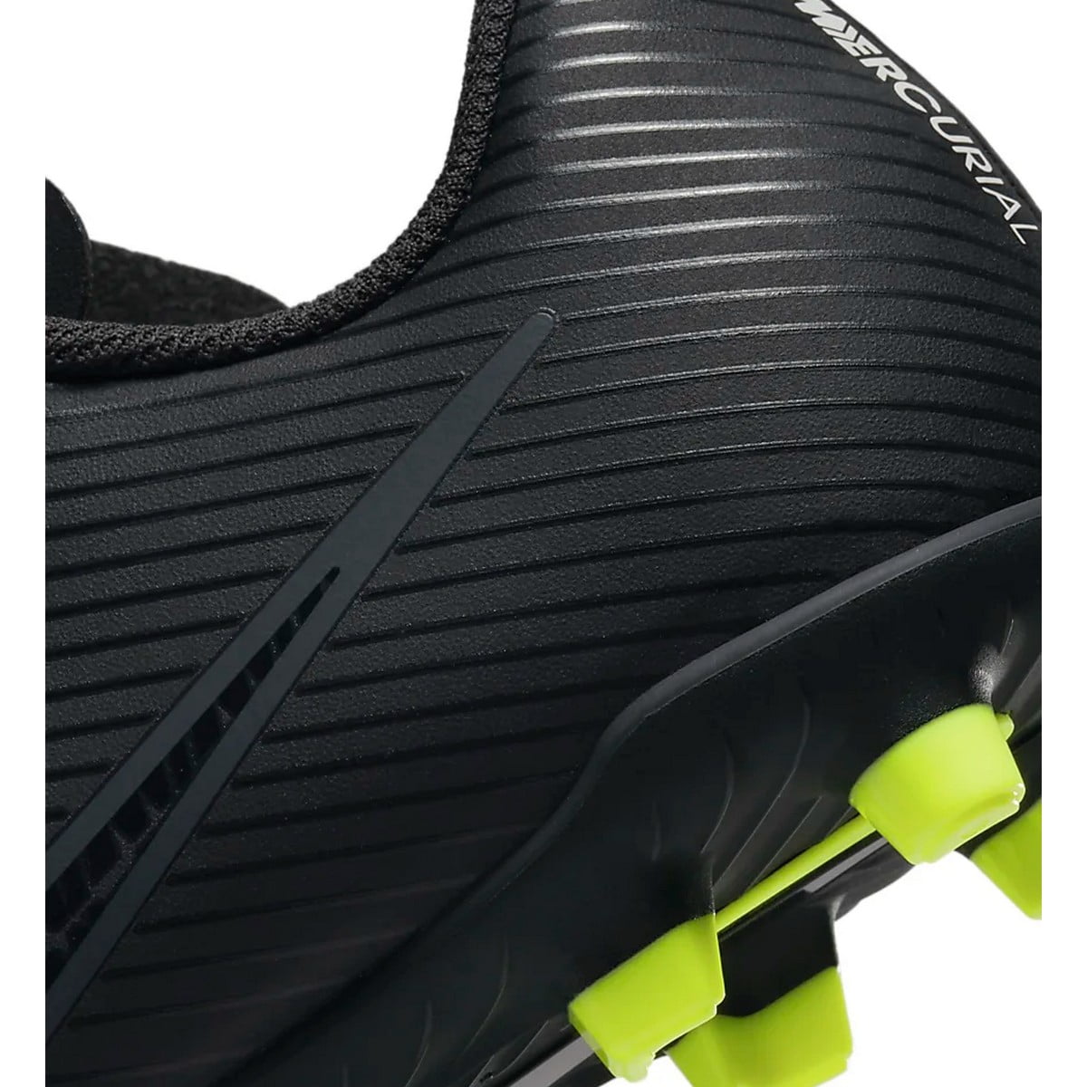 Nike Mercurial Vapor 15 Club Multi-Ground Soccer Cleats