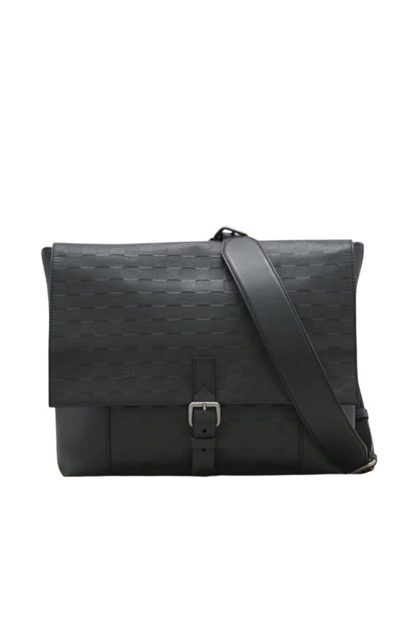 Pre-Owned LOUIS VUITTON Damier Infini Loft N41483 2-way Shoulder Bag in Black Taurillon Leather...