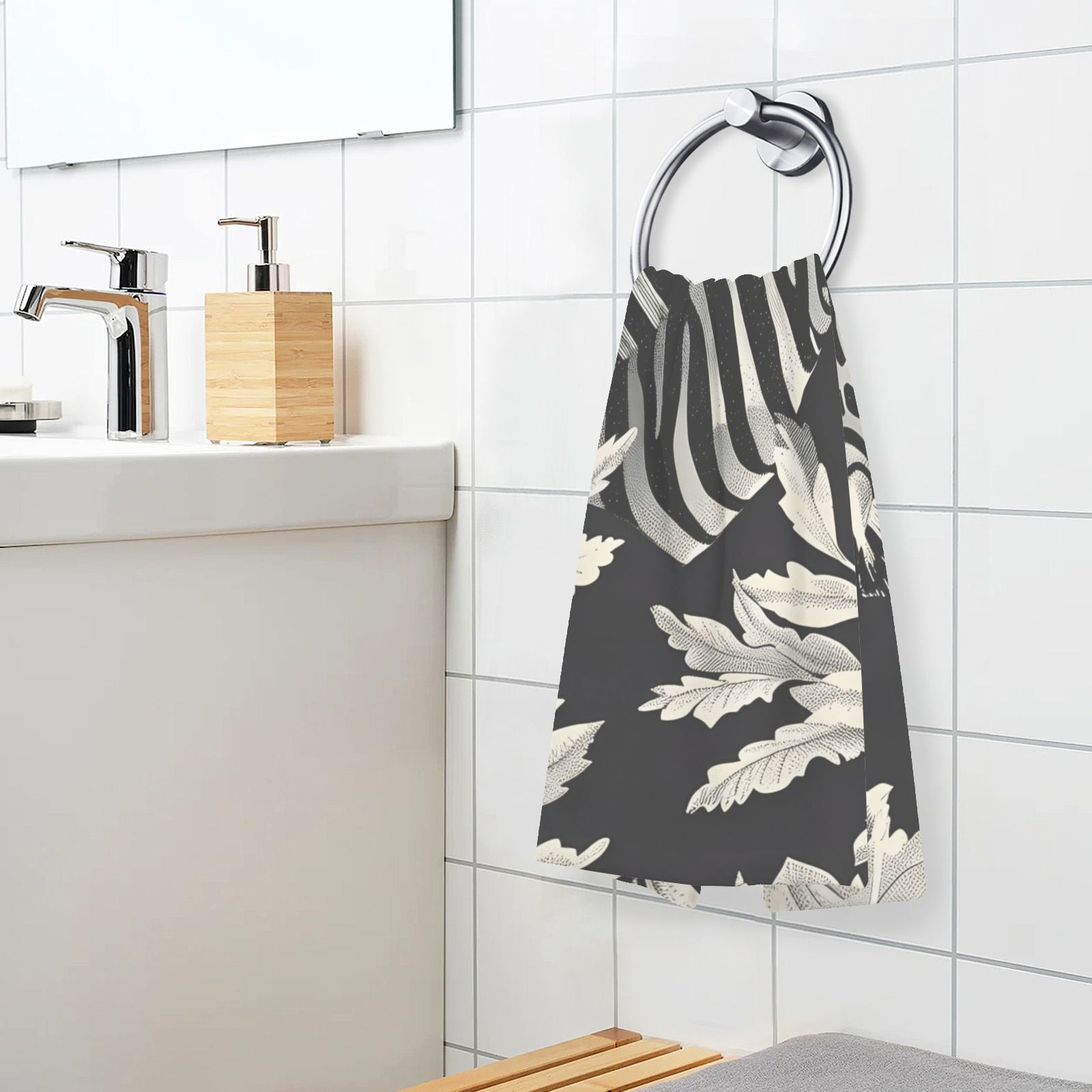 Zebra and Leaves Hand Towels Cotton Bath Towels Large Face Towels Absorbent for Bathroom 2 Packs