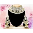 thumbnail image 4 of South Indian Polki Kundan Guttapusalu Choker Necklace Set with White Stones, Earrings & Maangtikka for Women, 4 of 7