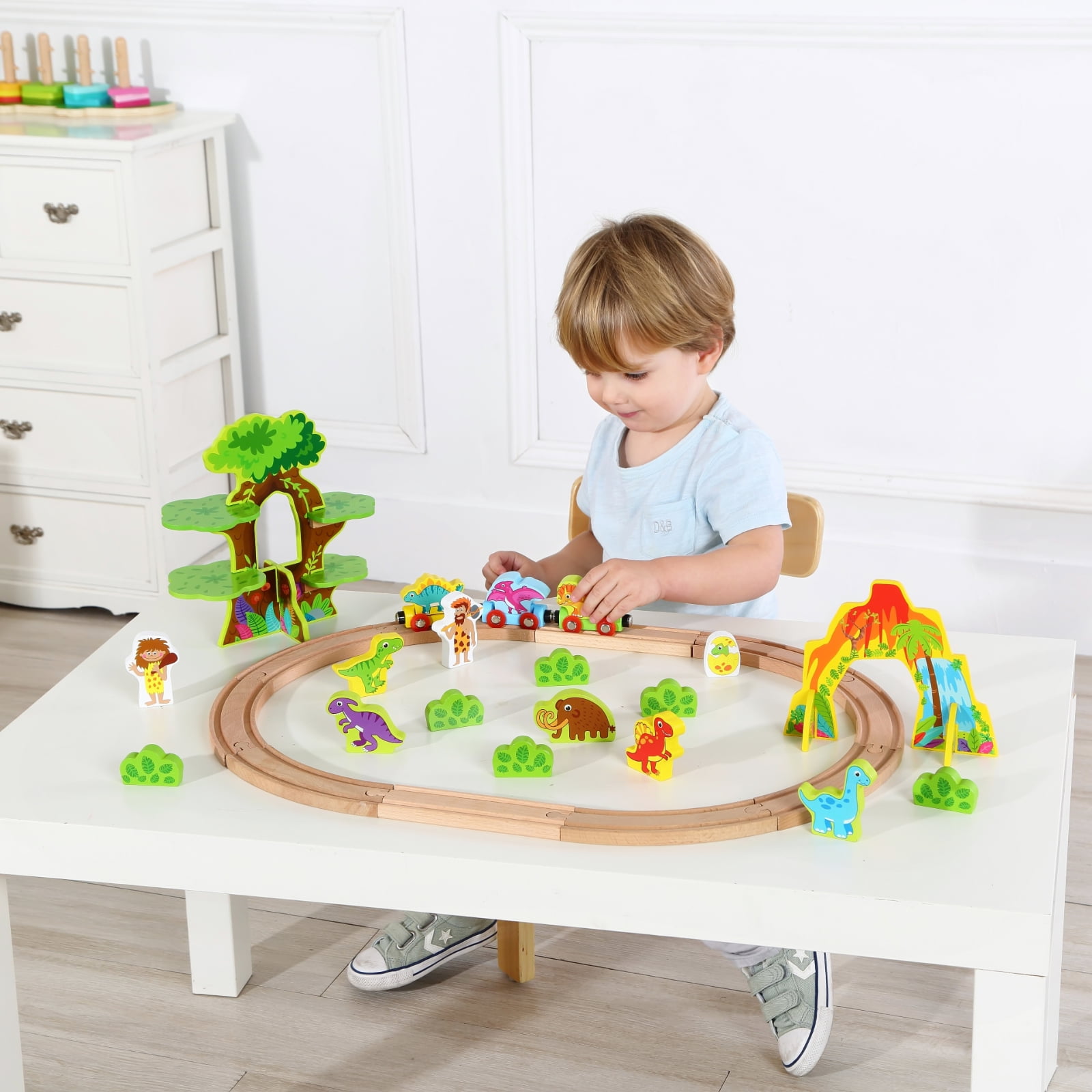 TOOKYLAND Wooden Dinosaur Train Set 40pcs Tracks, Train