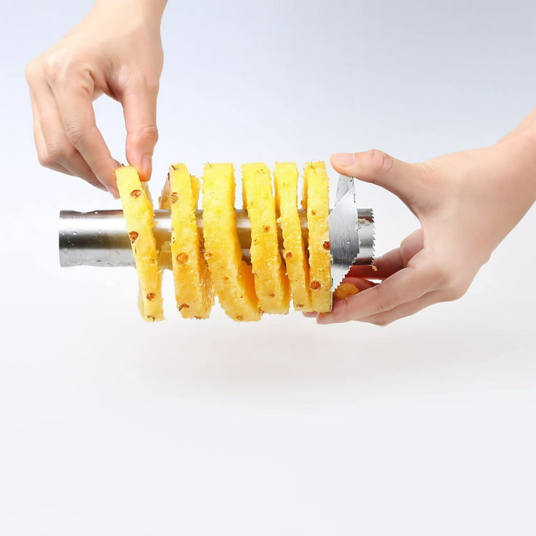 Pineapple Corer — 2 in 1 Stainless Steel Pineapple Cutter & Corer - Makes  Perfect Pineapple Rings and Pineapple Cubes Without a Mess - Dishwasher Safe  