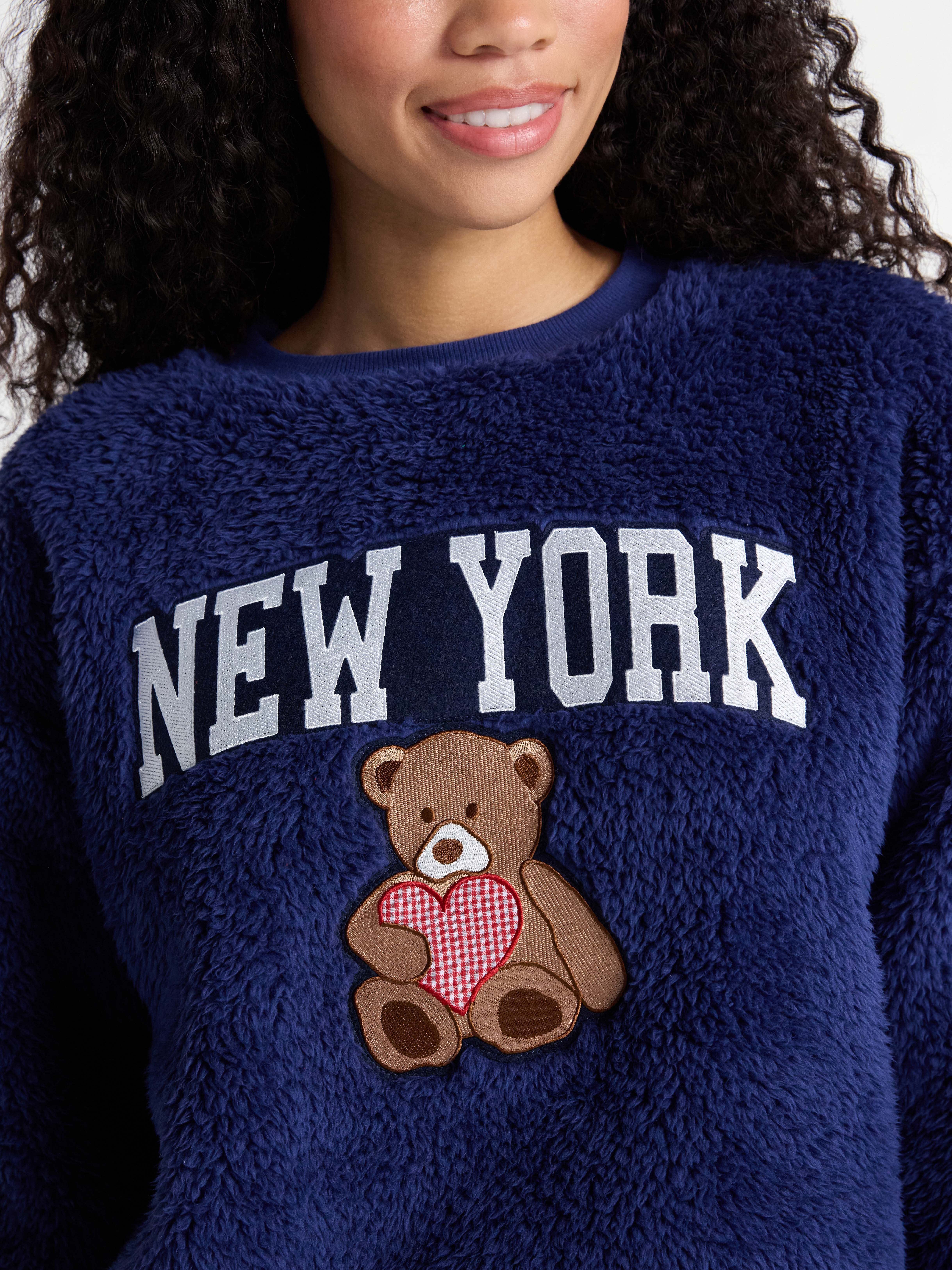 No Boundaries Sleepwear Teddy Fleece Pullover, Lightweight, Women’s