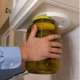 thumbnail image 3 of Abridor de frascos para manos débiles - Debajo del gabinete, fácil agarre, abridor de frascos y botellas con una sola mano - Retire la tapa hermética del frasco para personas mayores con artritis - Aparatos de cocina esenciales para cuidados de asistencia en el hogar - Blanco brillar Electrónica, 3 of 5