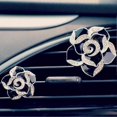 thumbnail image 2 of KAIYANG Un par de ambientadores con fragancia incrustada en diamantes de imitación y diseño de camelia para ventilación de coche (negro), 2 of 4