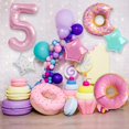 thumbnail image 3 of Decoraciones de cumpleaños con globos Dokuna Donut para el quinto cumpleaños, 3 of 5