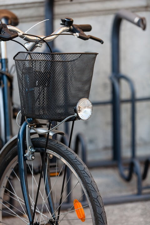 bike basket vintage