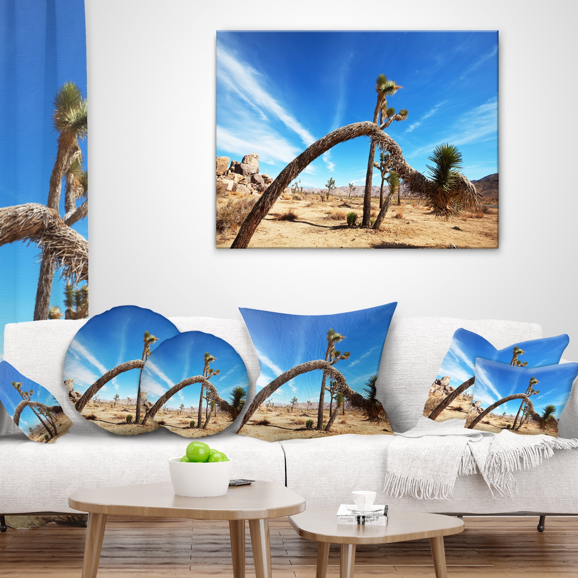 Designart Curved Joshua Tree in Desert - Landscape Wall Throw Pillow - 16x16