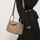 thumbnail image 3 of Bolso de primavera y verano, bolso de almohada, tendencia de moda, bolso de médico portátil diagonal para hombro, 3 of 6