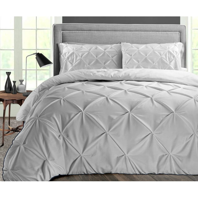 Dee's Collection Super King Plus Plus Comforter Pinch Light Grey