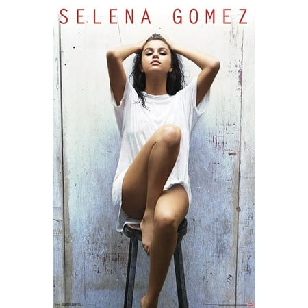 Selena Gomez - Stool
