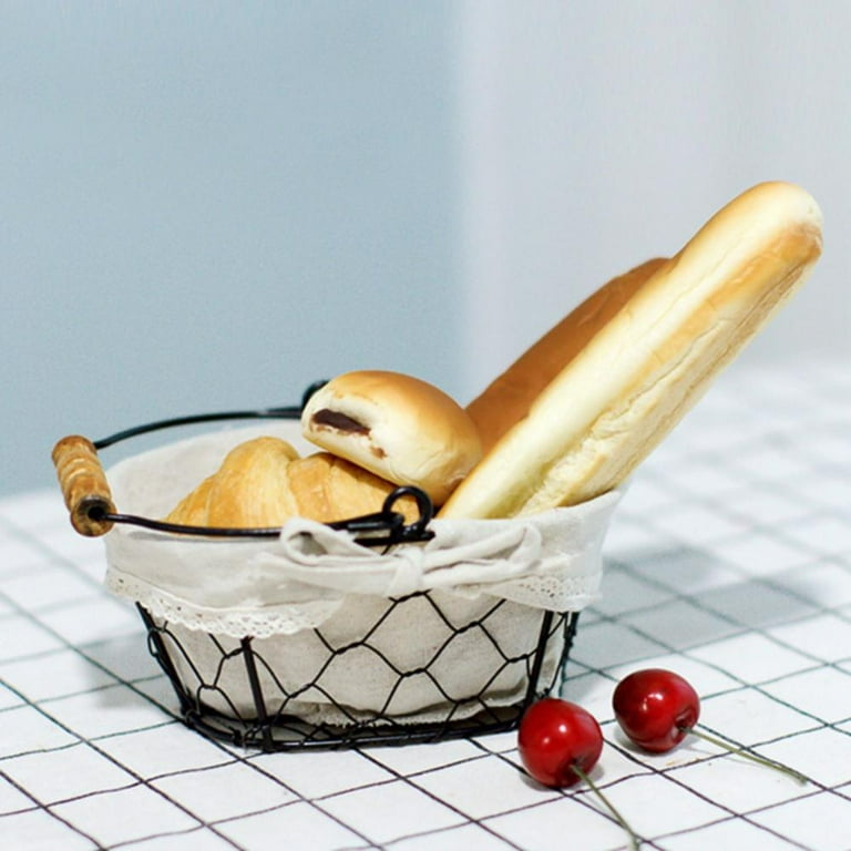 Small Chicken Wire Basket with Linen Liner