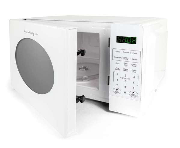 Nostalgia 0.7 cu ft Countertop Microwave Ovens in White