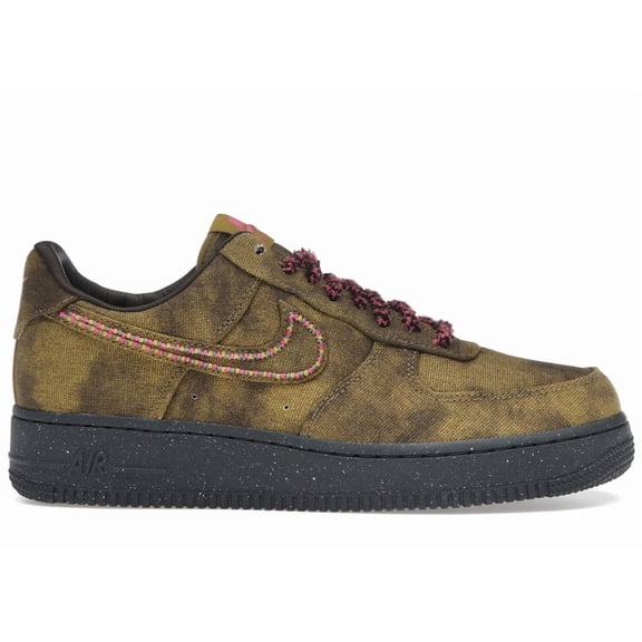 Nike Men's Air Force 1 Low '07 QS Boucle Desert Moss Fierce Pink Shoes, from StockX