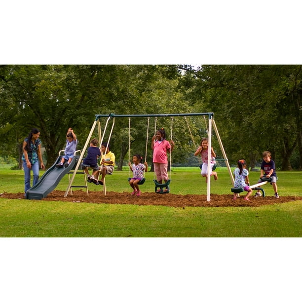 Flexible Flyer Backyard Swingin' Fun Metal Swing Set