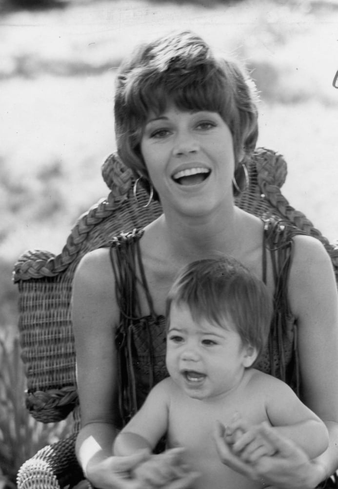 Jane Fonda With Her Daughter Photo Print 8 X 10 Walmart Com   9151f7c2 38aa 489f 86b3 31c63eafe665 1.423ed7d1189520e284ced9f337e92344 