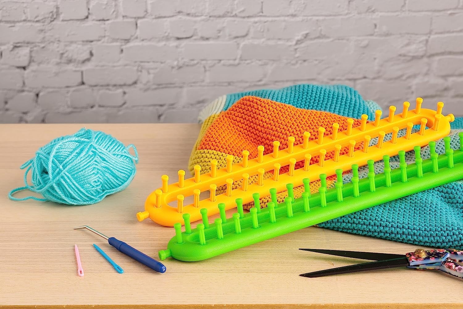 TUWAFE 2026 New 4 Piece Long Peg Knitting Loom Set for Knitting,Crochet,Crafting