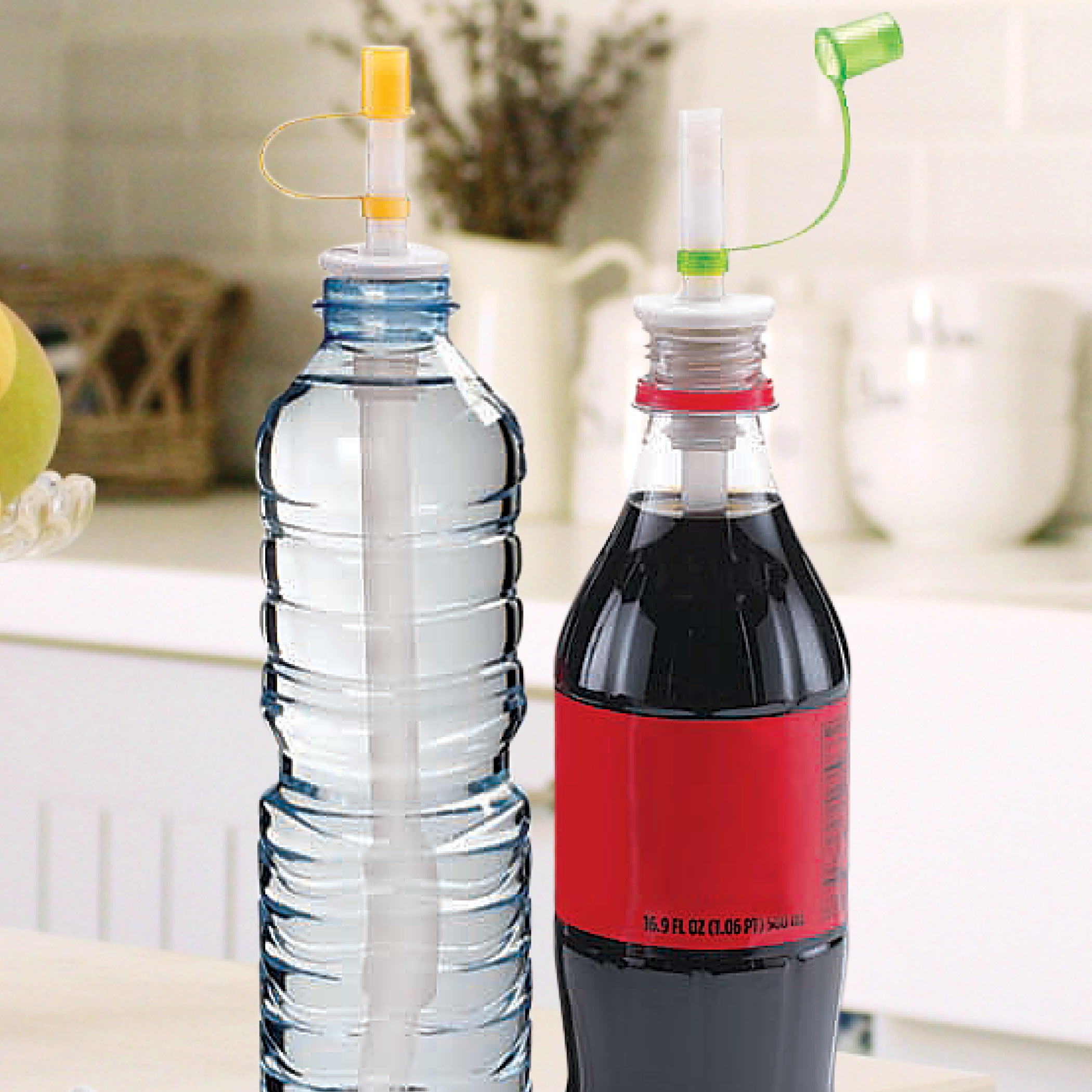 travel bottle with straw