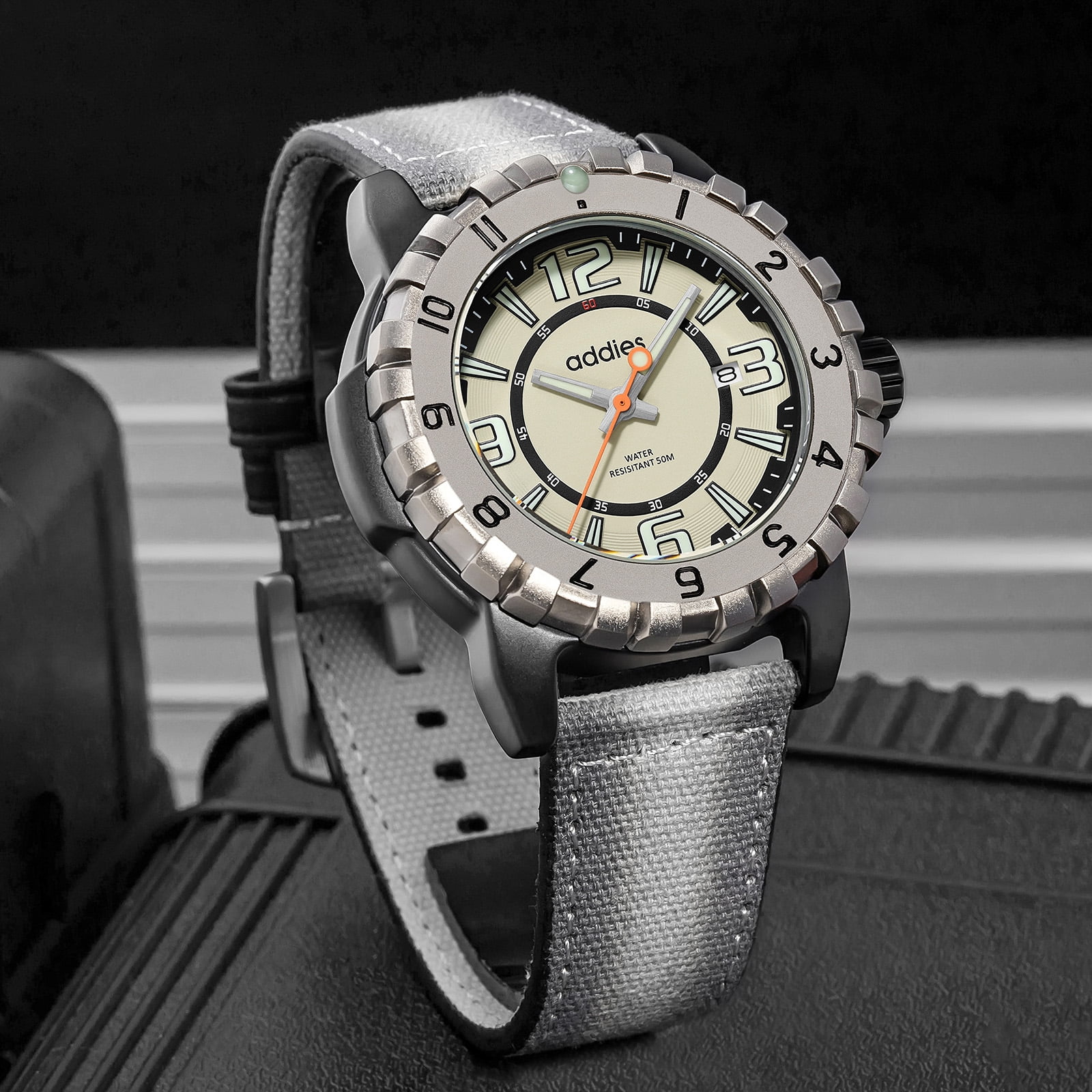 ADDIES Men's Analog Quartz Watch 50M Water Resistant Luminous Dive Style Sport Watch for Outdoor, Swimming, Daily Use