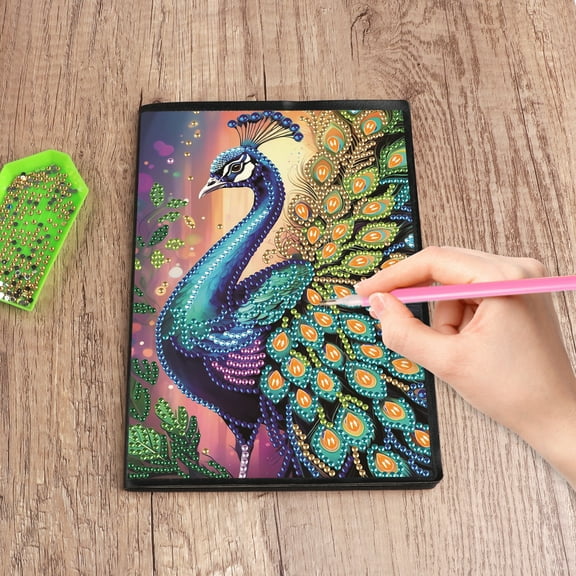Diamond Painting Kit Notebook, Peacock DIY Art Craft Kit, A5 Perfect Creative Gift, Diamond Decoration, Suitable for Painting, Writing, and Notebook Use