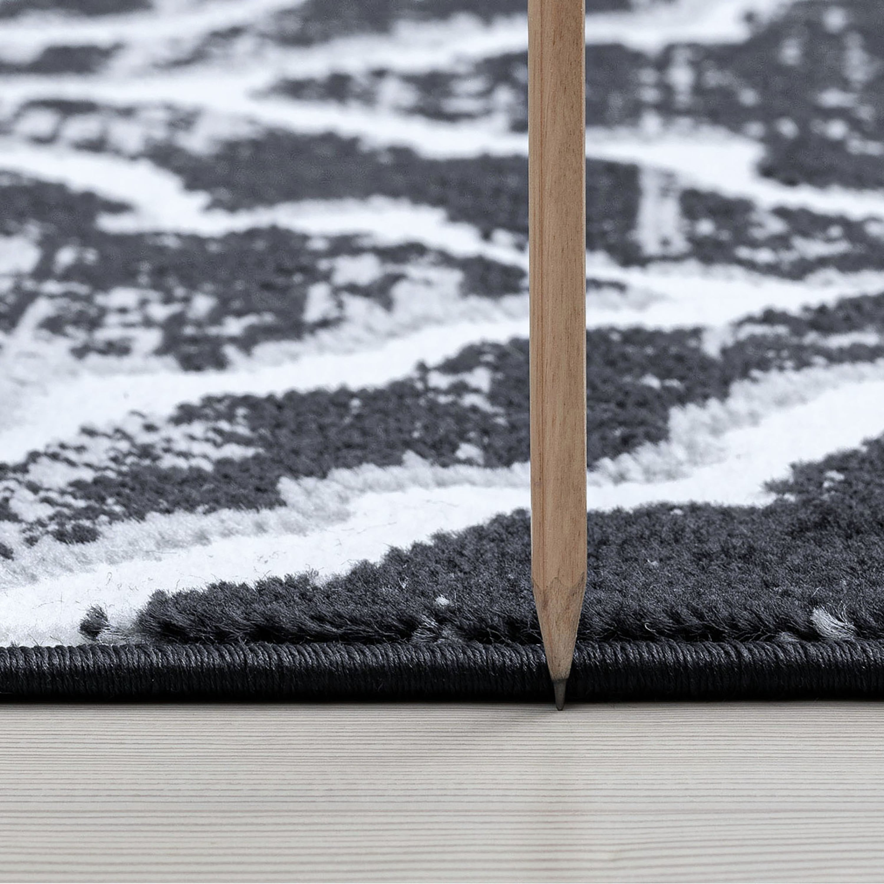Transitional 2x3 Area Rug (2' x 3') Geometric Gray, Charcoal Indoor Scatter Easy to Clean