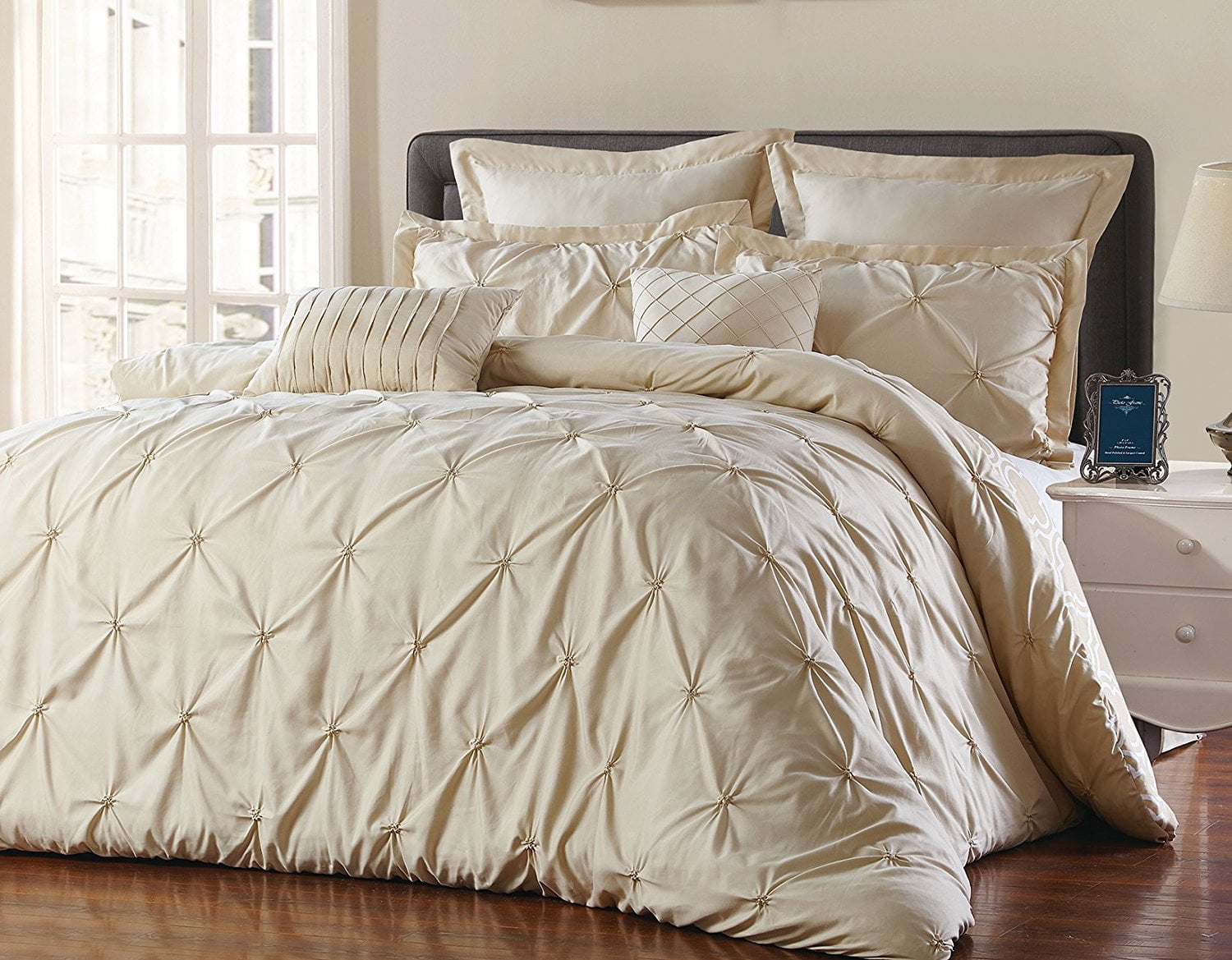 BEAUTIFUL IVORY WHITE TAN TAUPE BROWN PLEATED RUFFLE COMFORTER SET KING & QUEEN 