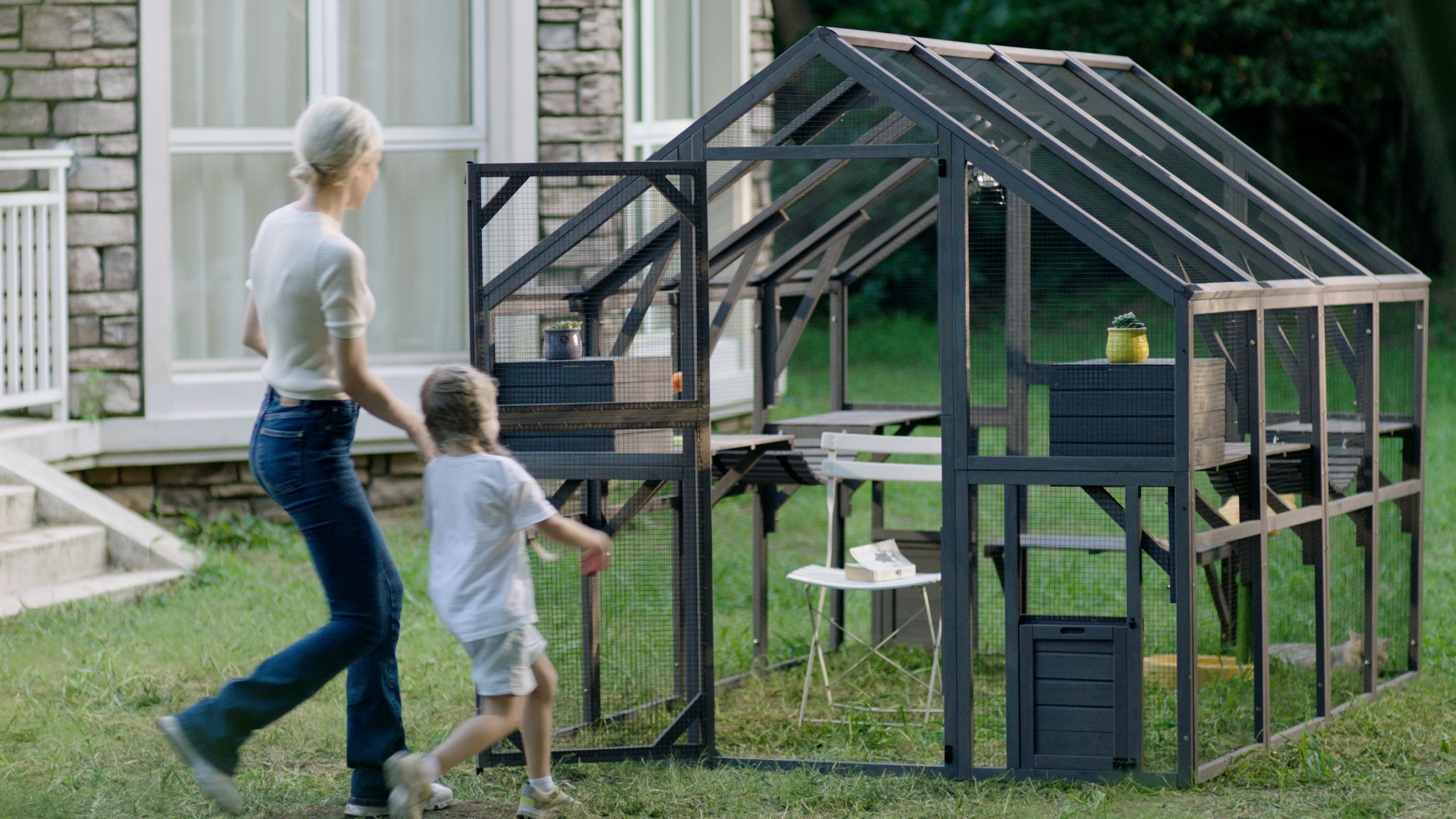 Aivituvin 110'' Extra Large Catio Outdoor Cat Enclosure, Walk-in Wooden Cat Cage with Bridges, Platforms, Rest Rooms, Roof Cover