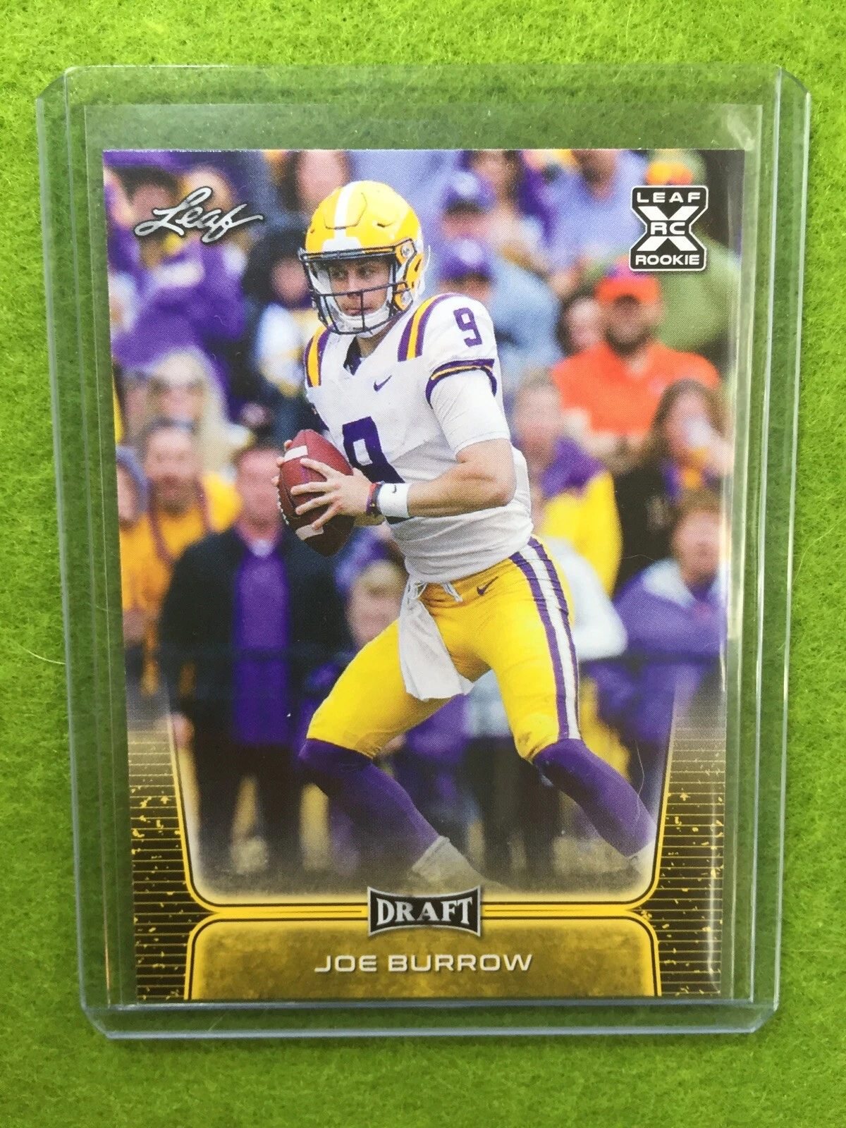 JOE BURROW ROOKIE CARD JERSEY #9 LSU GOLD RC 2020 Leaf Football BENGALS