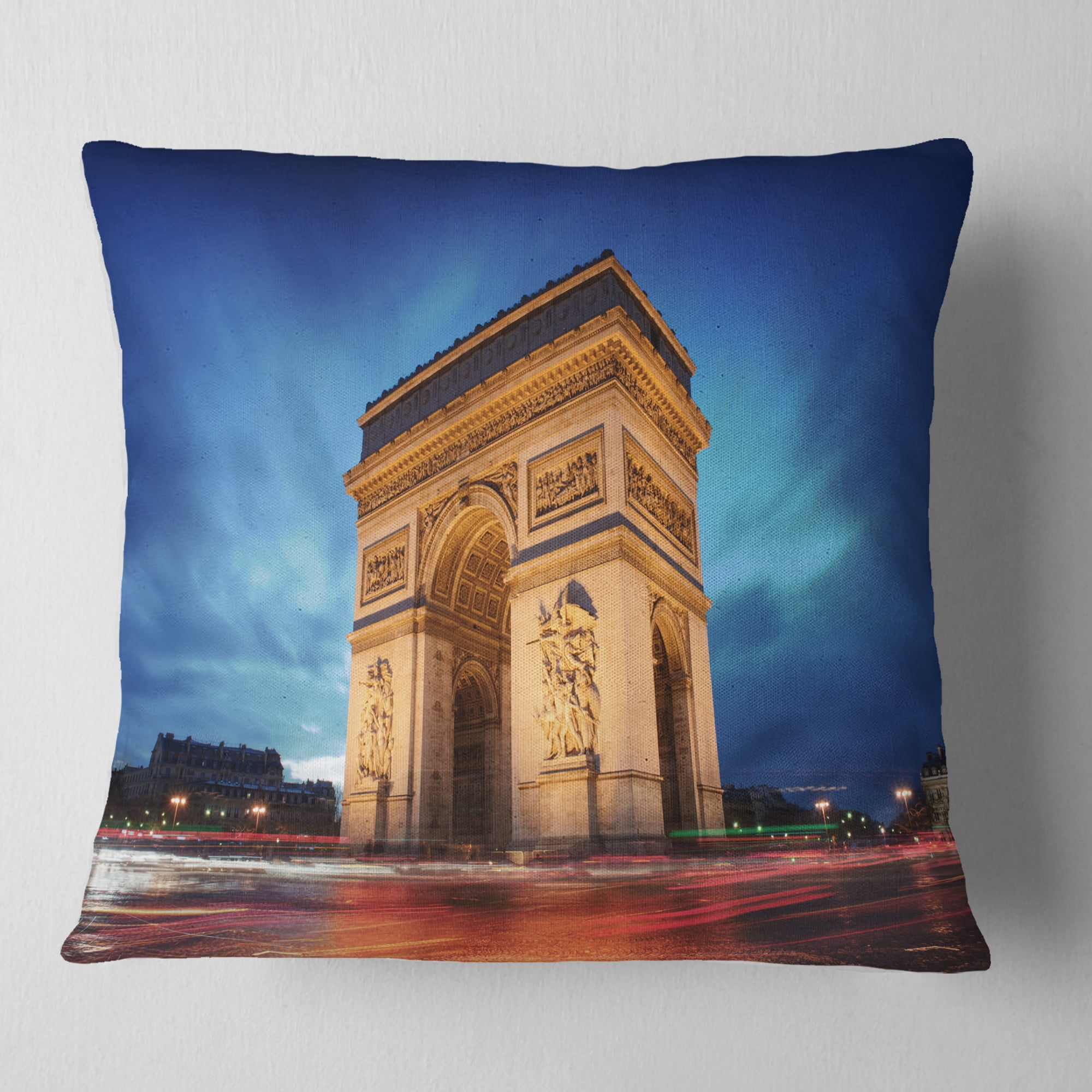 Designart Arch of Triumph in Paris - Landscape Photo Throw Pillow - 16x16