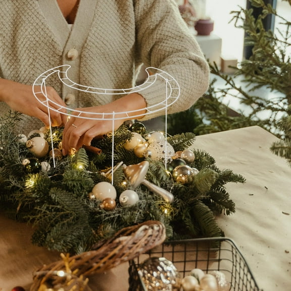 OUNONA 6 Set Moon Shaped Wreath Form for Crafts Plastic Flower Frame for New Year Wedding Party Decorations