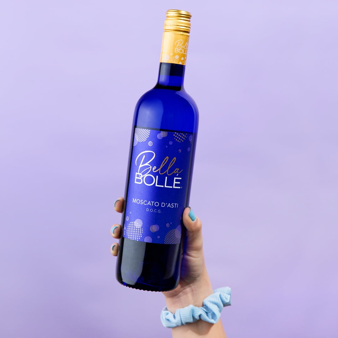 Bella Bolle Moscato Wine, d'Asti, Italy, 5.5% ABV, 750ml Glass Bottle, 25.4 fl oz
