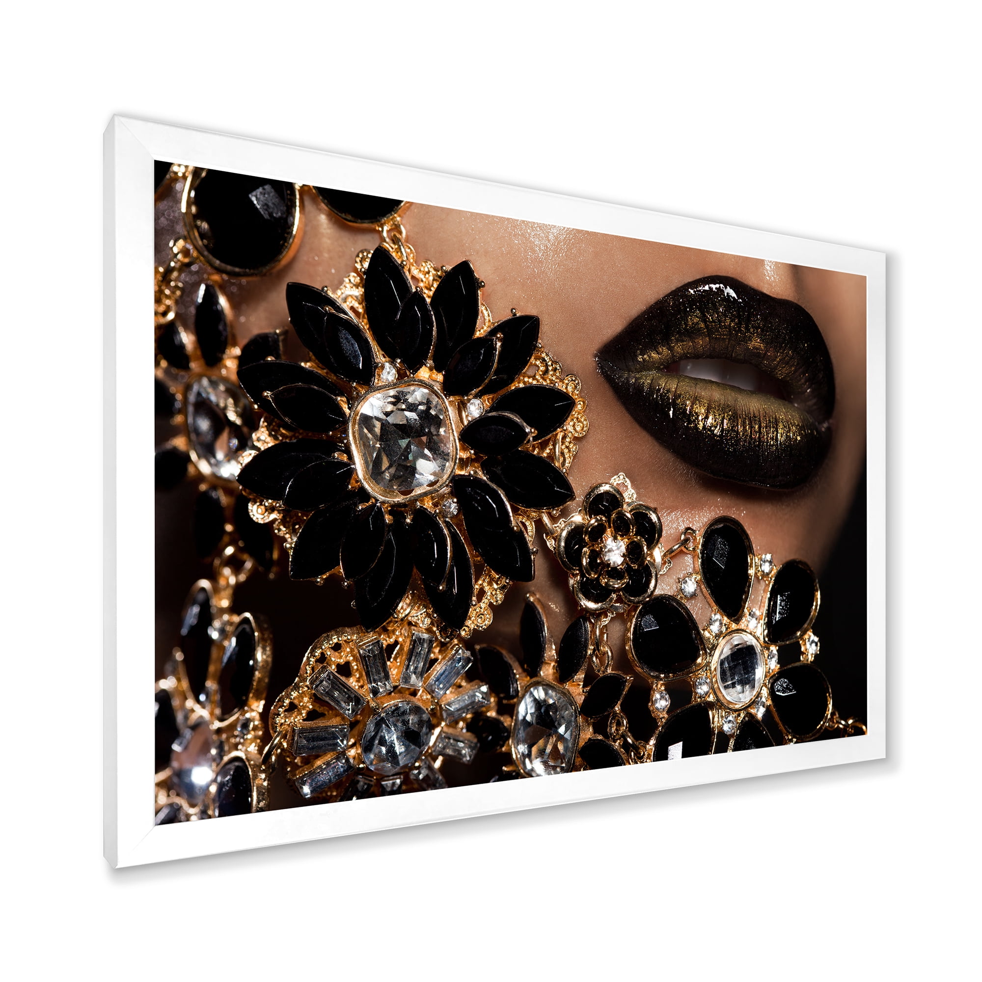 Designart 'Woman Lips With Golden Jewelry' Modern Framed Art Print