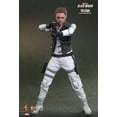 thumbnail image 2 of Figura Hot Toys 1:6 de Escala Marvel Black Widow: Yelena Belova, 2 of 6