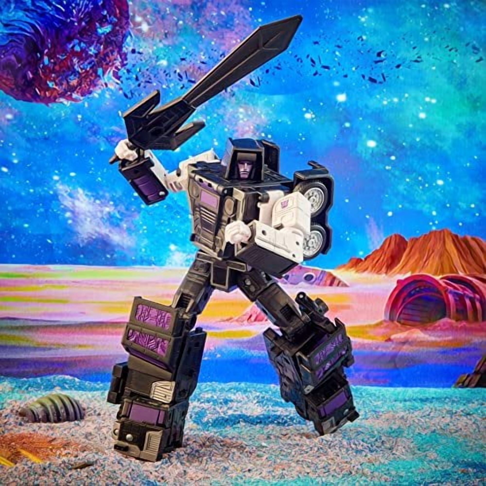 Transformers Toys Generations Legacy Series Commander Decepticon Motormaster Combiner Action Figure - 8 and Up, 13-inch