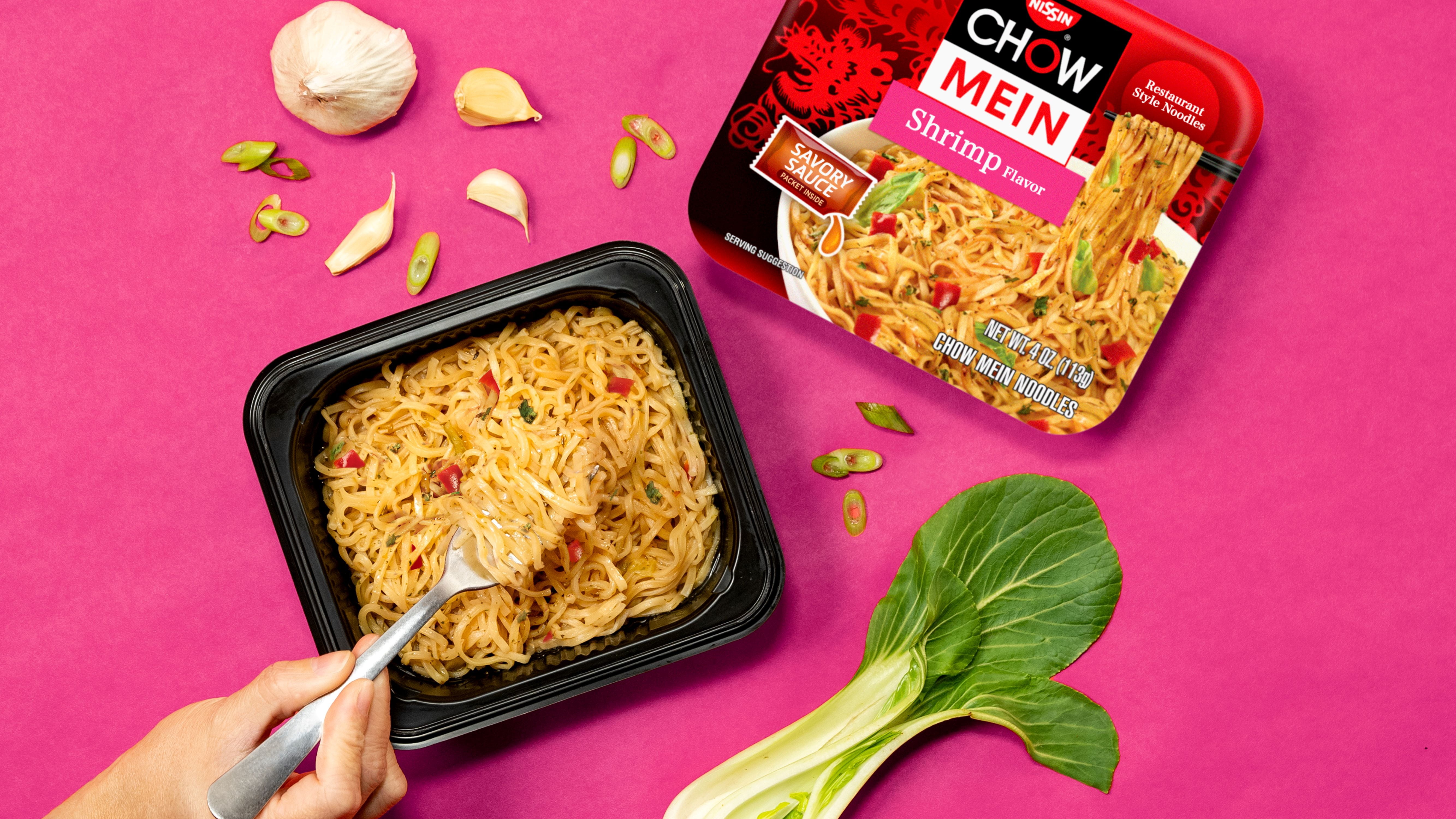(6 pack) Nissin Foods Chow Mein Instant Noodles, Shrimp Flavor, 4.0 oz Tray, Shelf-Stable