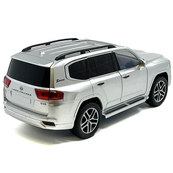 Toyota Land Cruiser Silver Metallic with Sun Roof 1/24 Diecast Model Car
