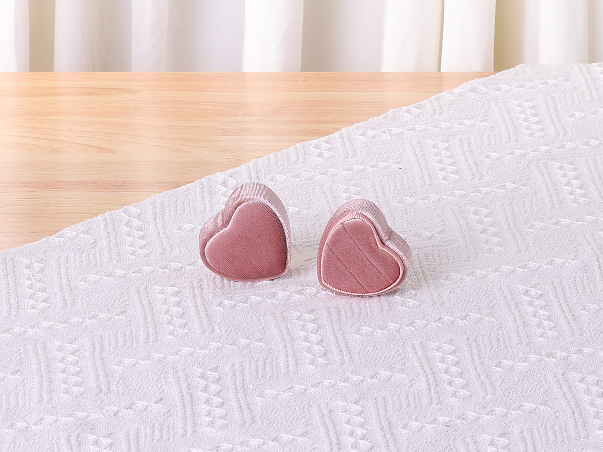 Unique Bargains Velvet Ring Box 2 Slots Heart-shaped Jewelry Box Ring Holder for Proposal Pink