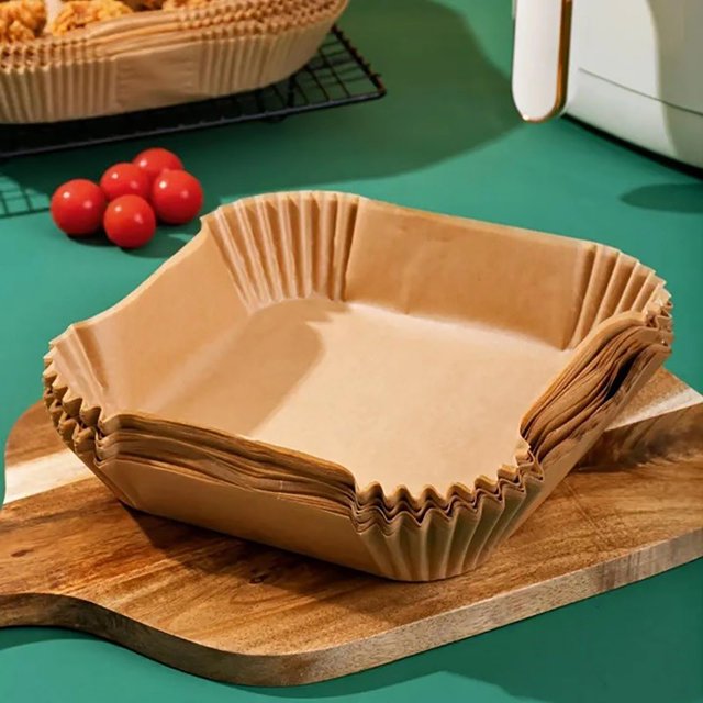 Friteuse à Air Chaud Doublures en Papier Jetables Carrées Antiadhésives pour Cuisson Rôtissage Papier Alimentaire pour Friteuse à Air Four à Micro-Ondes Poêle à Frire Résistante à l'Huile
